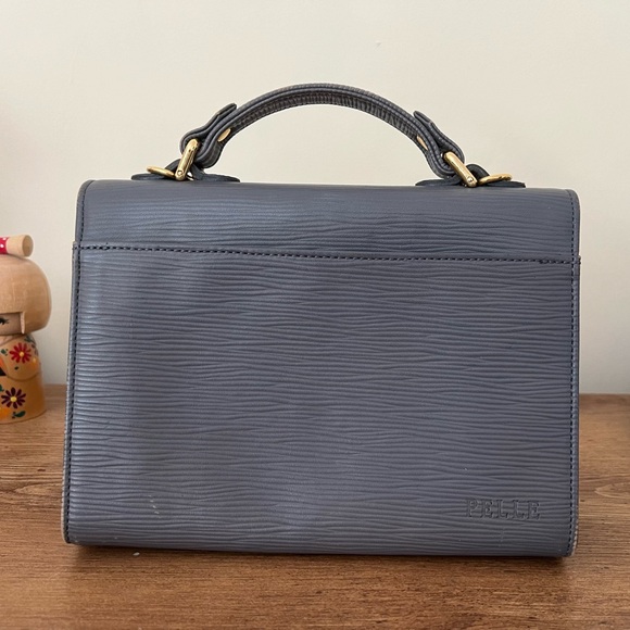 Handbag - Picture 2 of 6